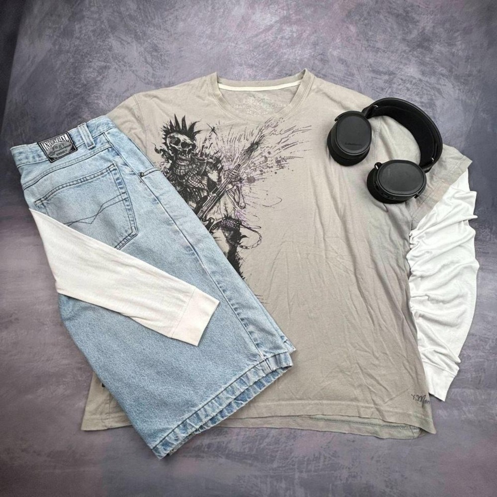 Vintage Y2K Marc Ecko Cream Punk Skull Guitarist Tee Shirt Mens 3X Grunge